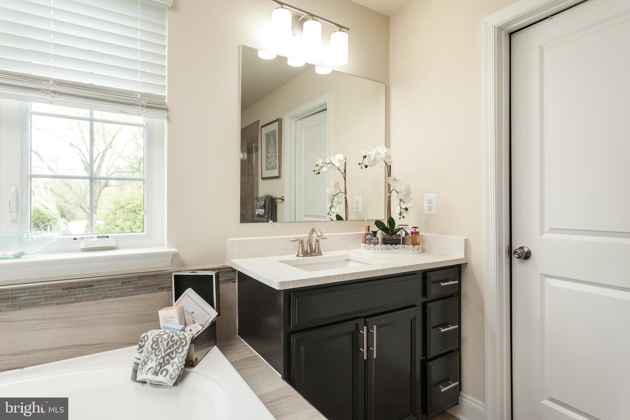 9 Arabella Way Fallston, MD 21047 - Photo 29 of 48 Primary Bath