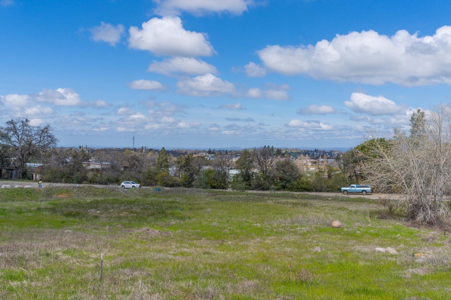 0 Ridge Road Sutter Creek, CA 95685 - Photo 3 of 14 a view of a field with an ocean