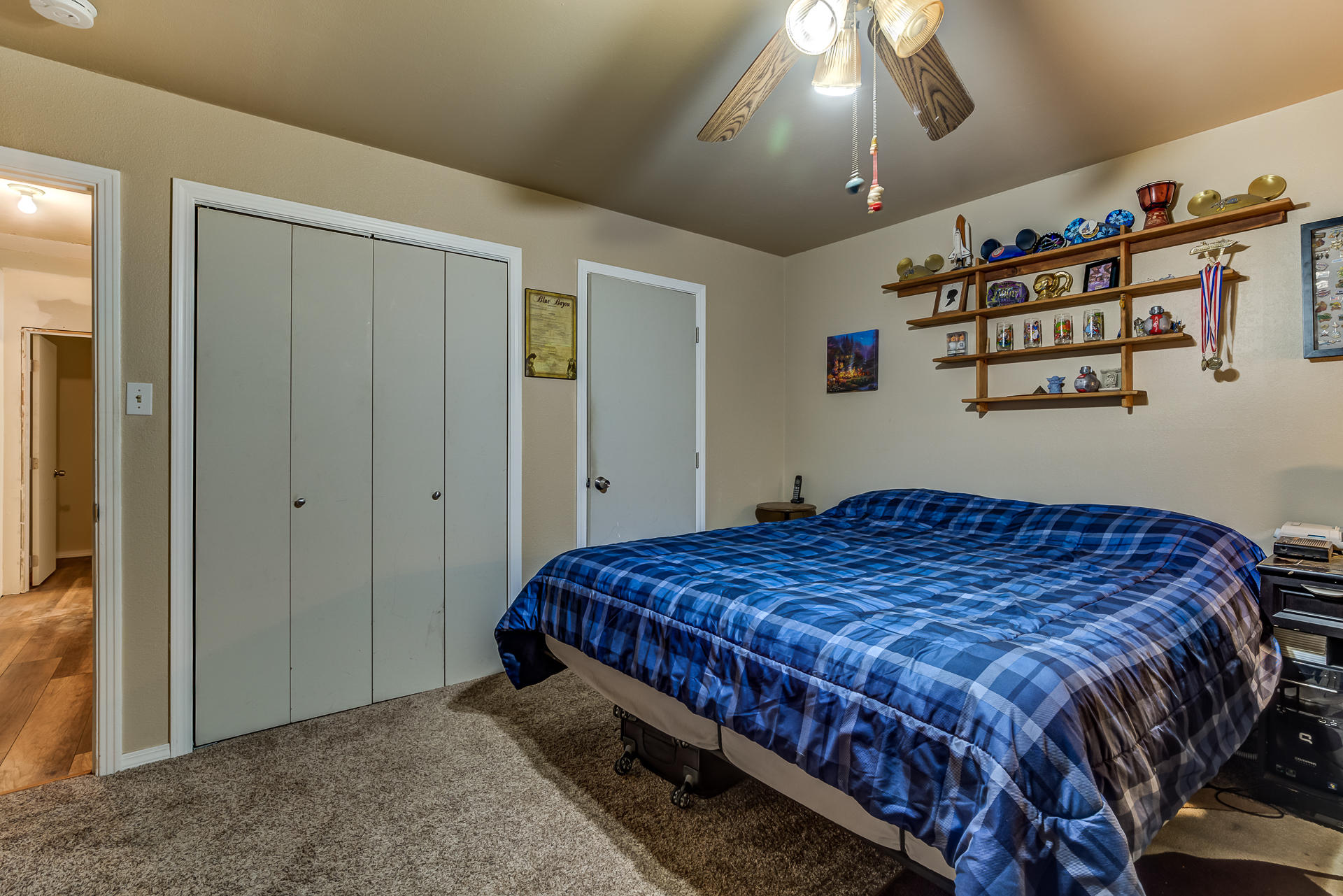 19075 Genevieve Road Redding, CA 96003 - Photo 21 of 43 19075GenevieveRoad_002