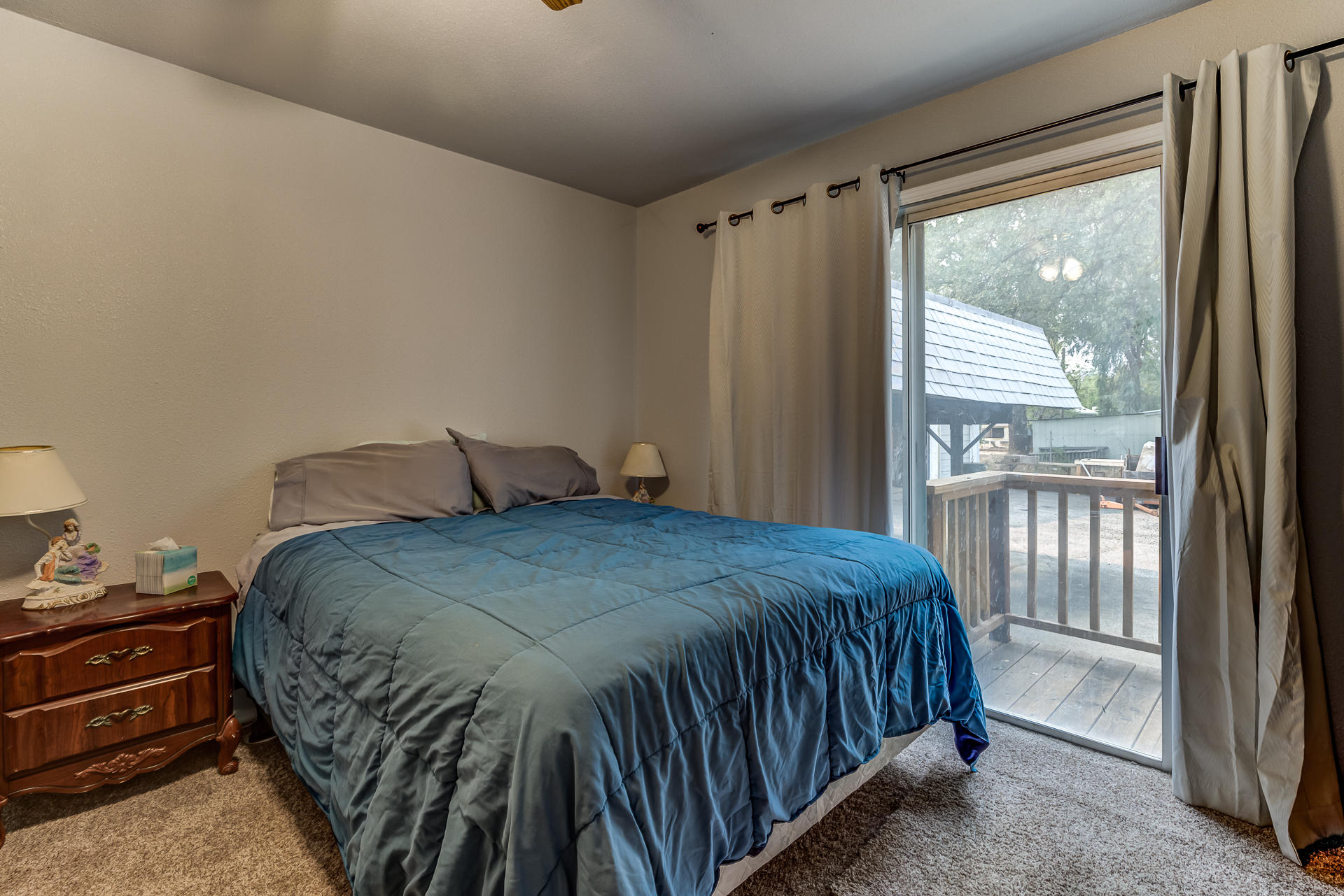 19075 Genevieve Road Redding, CA 96003 - Photo 22 of 43 19075GenevieveRoad_003
