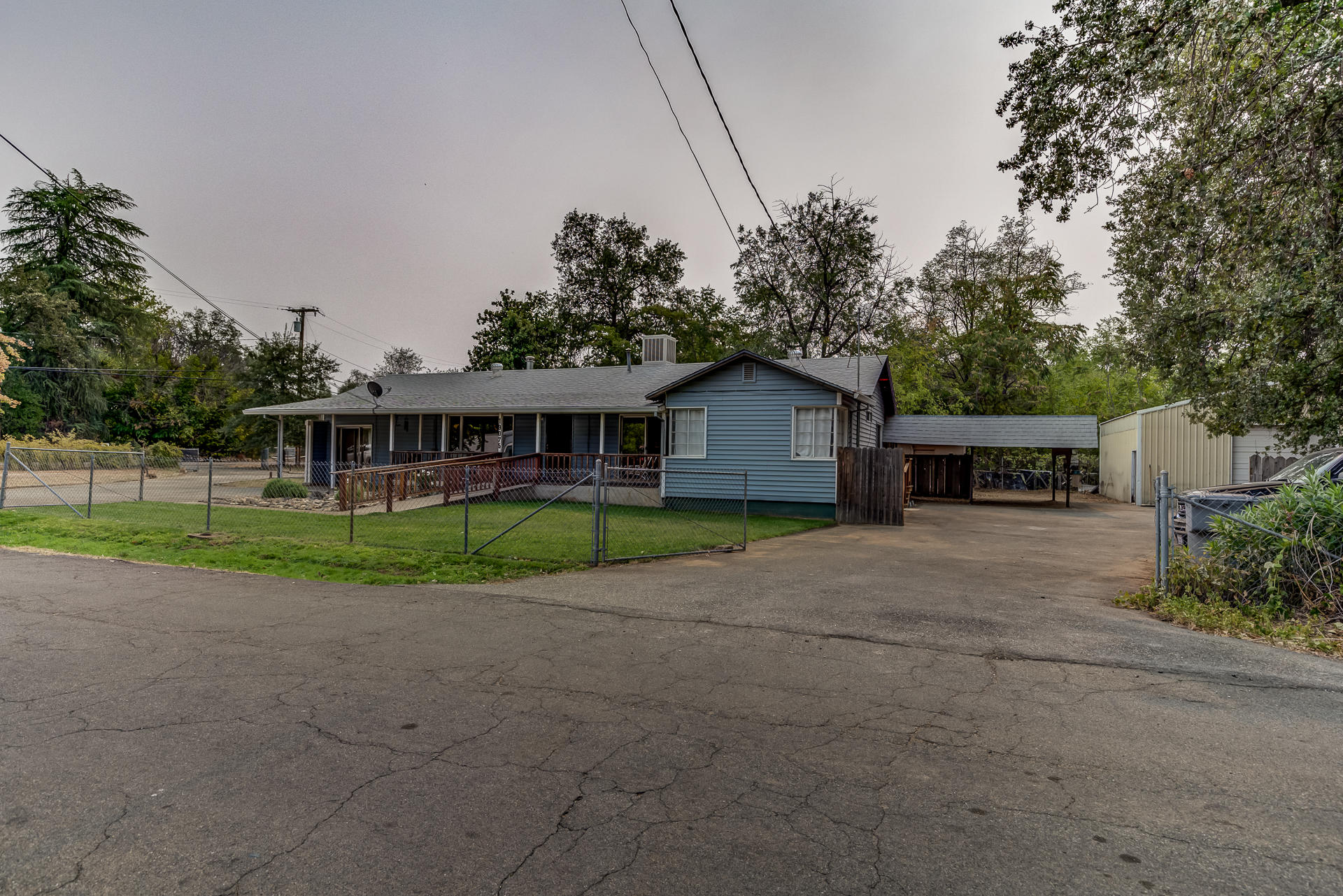 19075 Genevieve Road Redding, CA 96003 - Photo 3 of 43 19075GenevieveRdext_003