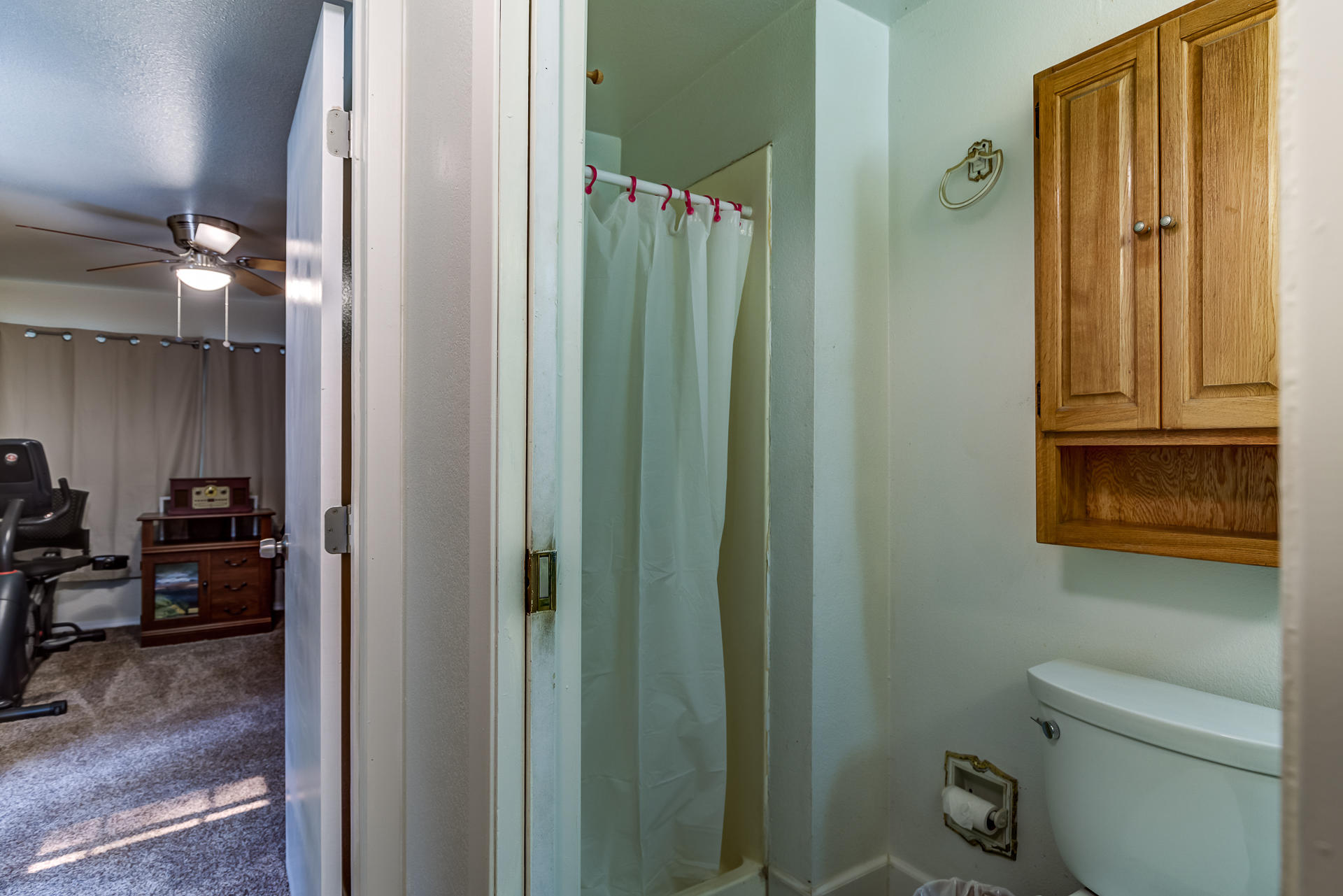 19075 Genevieve Road Redding, CA 96003 - Photo 33 of 43 19075GenevieveRoad_014