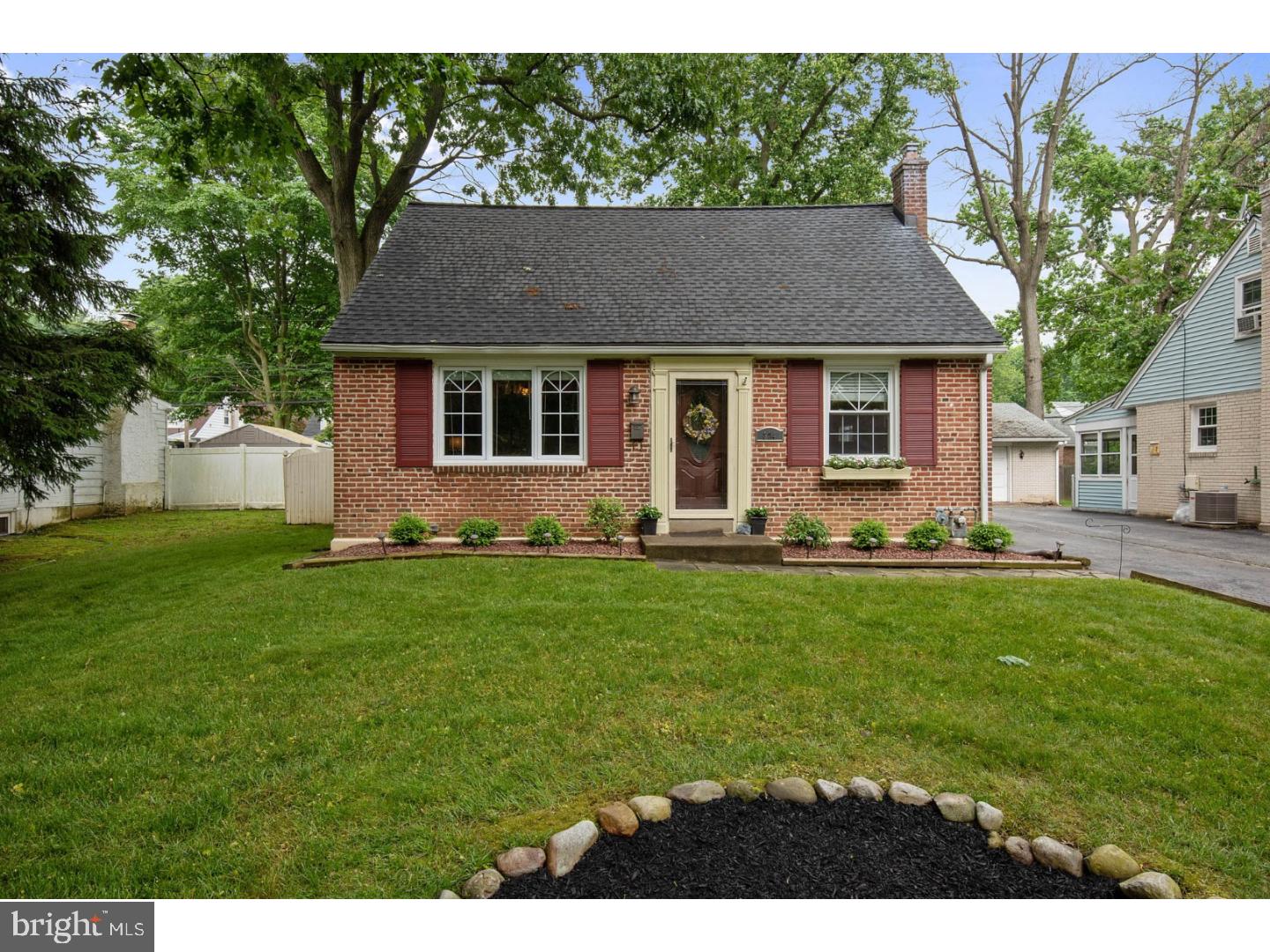 324 Garden Road Springfield, PA 19064 - Photo 1 of 25 Exterior Front