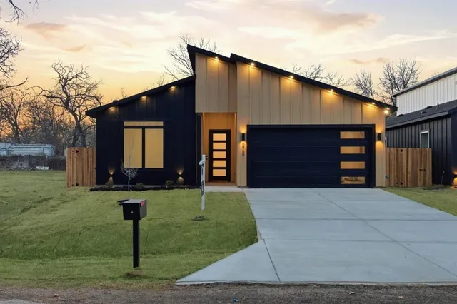 $350,000 | 2159 Echo Lake Drive, Dallas, TX 75253