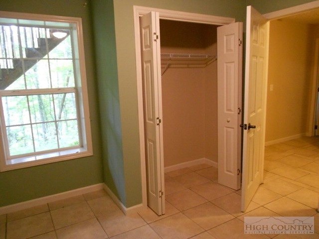 517 Frozenhead Ridge Road Sugar Grove, NC 28679 - Photo 4 of 24 Gallery Image 4