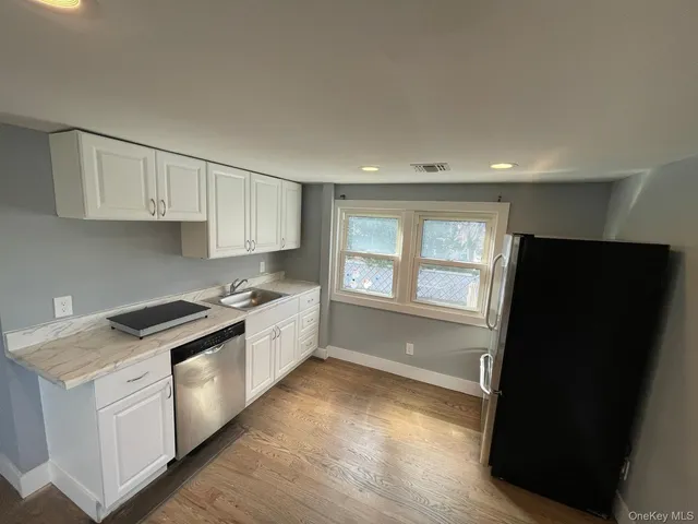 $700,000 | 209 South 11th Street, Lindenhurst, NY 11757