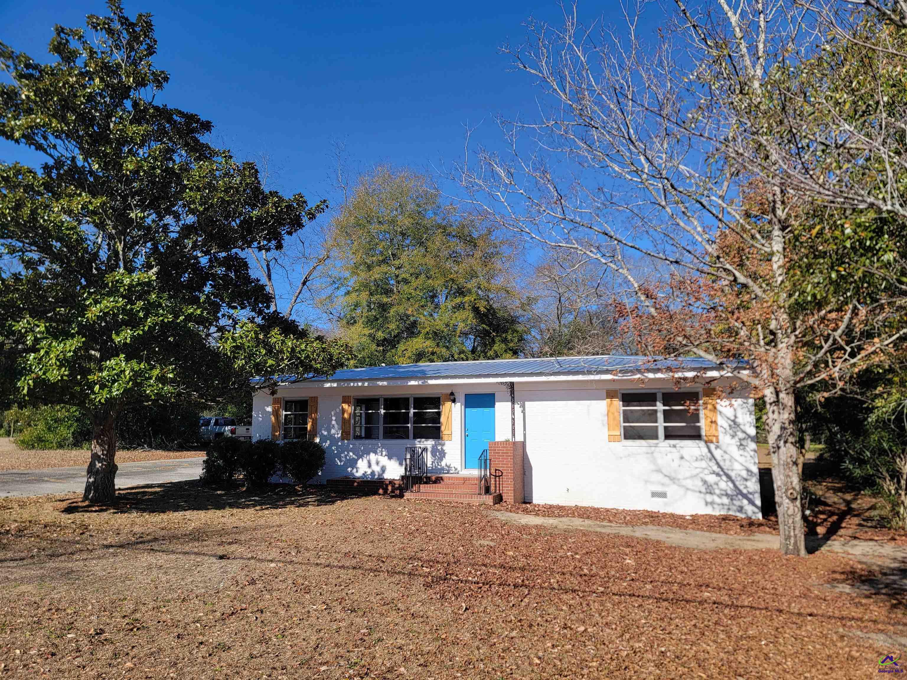161 East Cherry Street Cochran, GA 31014 - Photo 2 of 34