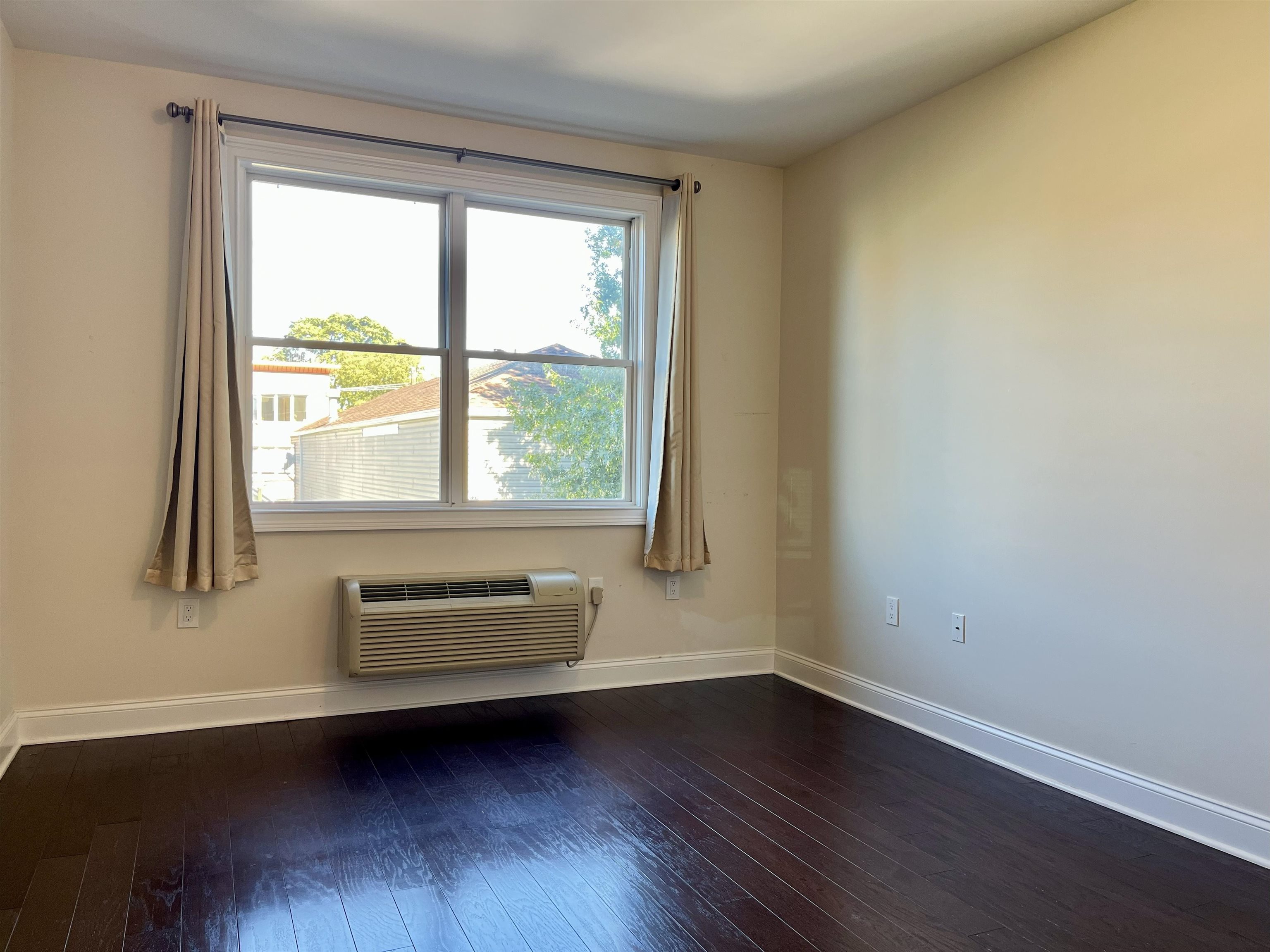 140 36th Street, Unit 305 Union City, NJ 07087 - Photo 13 of 22