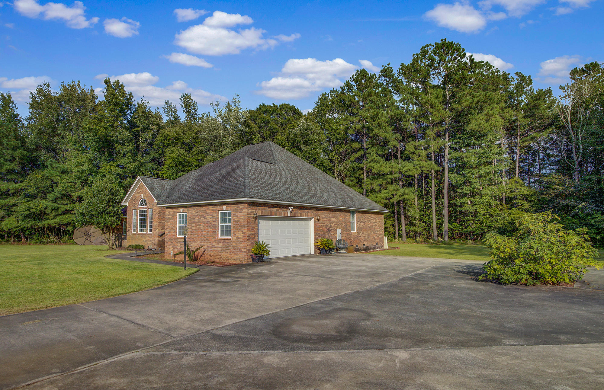 493 Shady Grove Road St. George, SC 29477 - Photo 7 of 43 493-35