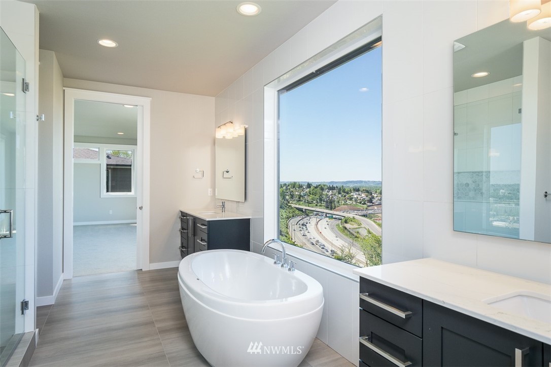 711 Cedar Avenue South Renton, WA 98057 - Photo 16 of 18