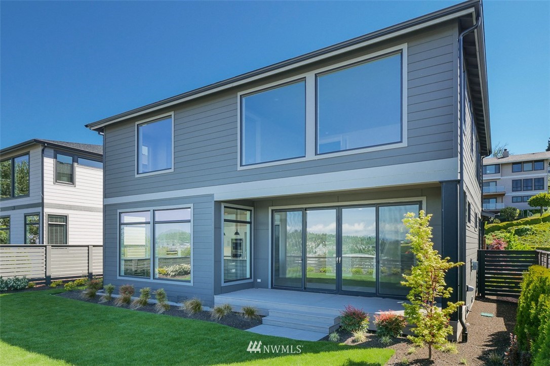 711 Cedar Avenue South Renton, WA 98057 - Photo 8 of 18