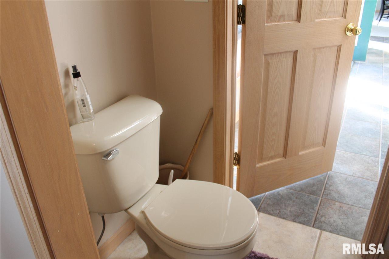3911 South Sheffield Road Bartonville, IL 61607 - Photo 14 of 35 Gallery Image 14