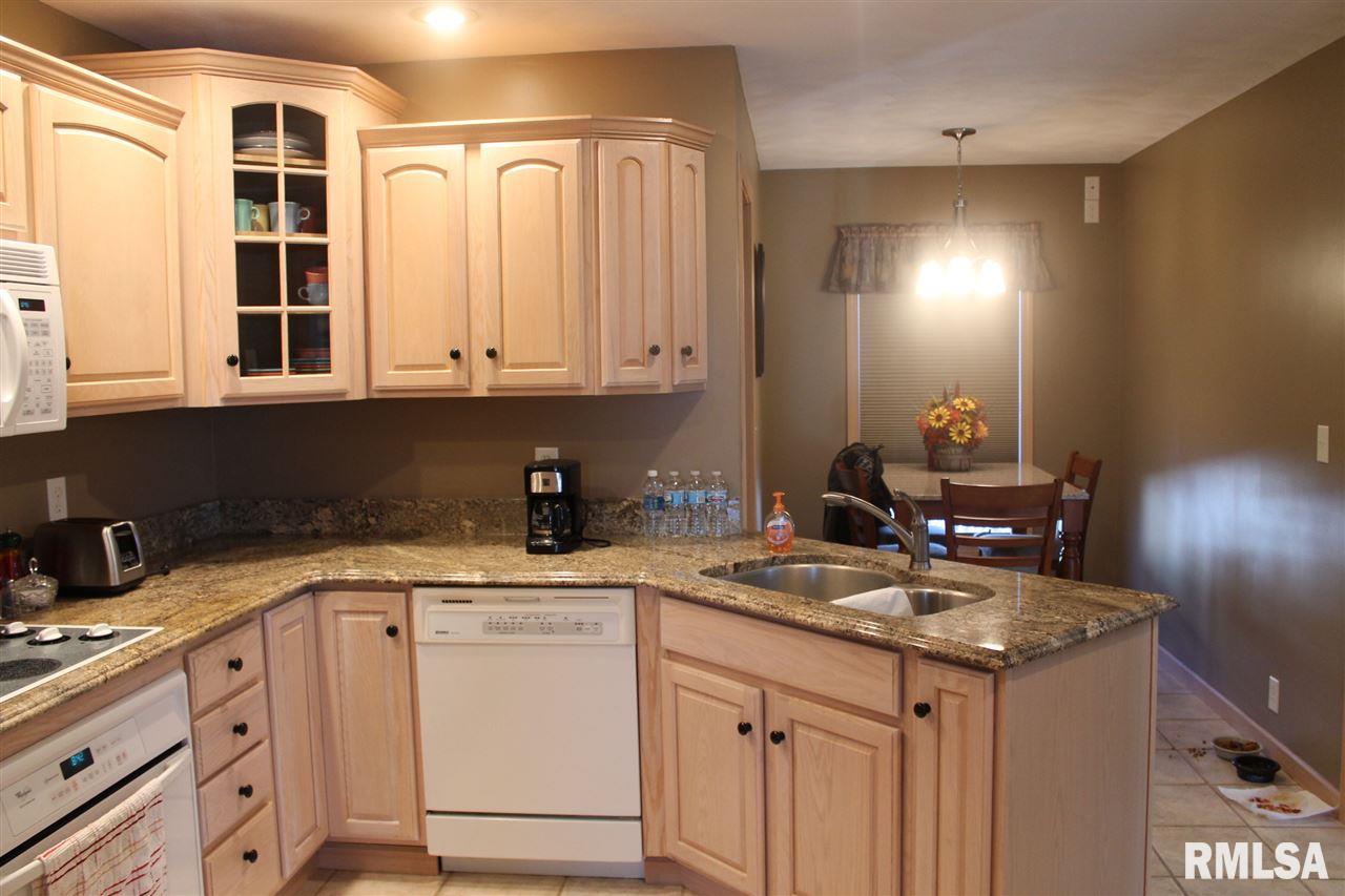 3911 South Sheffield Road Bartonville, IL 61607 - Photo 17 of 35 Gallery Image 17