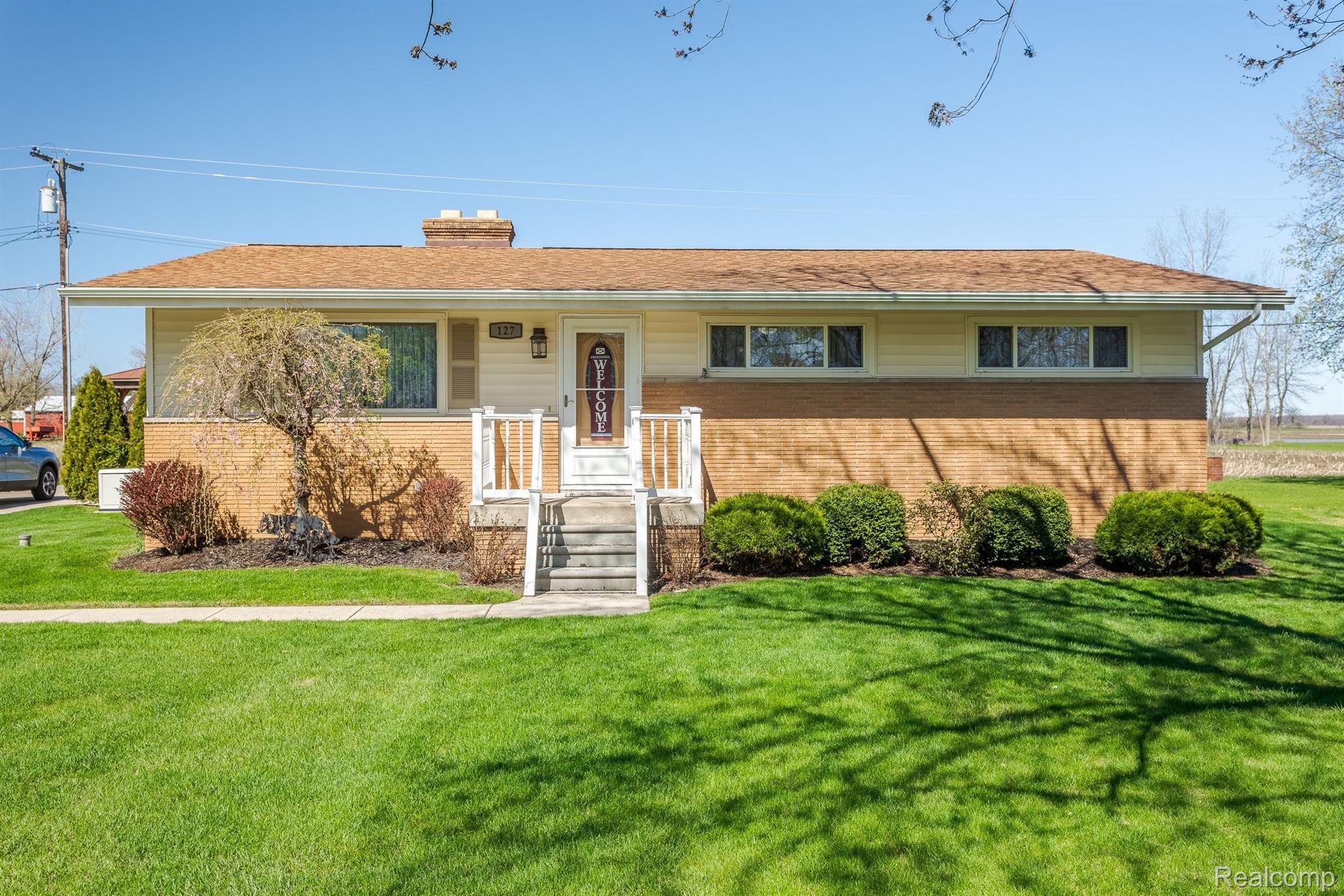 127 North Raisinville Road Monroe, MI 48162 - Photo 32 of 45 Gallery Image 32