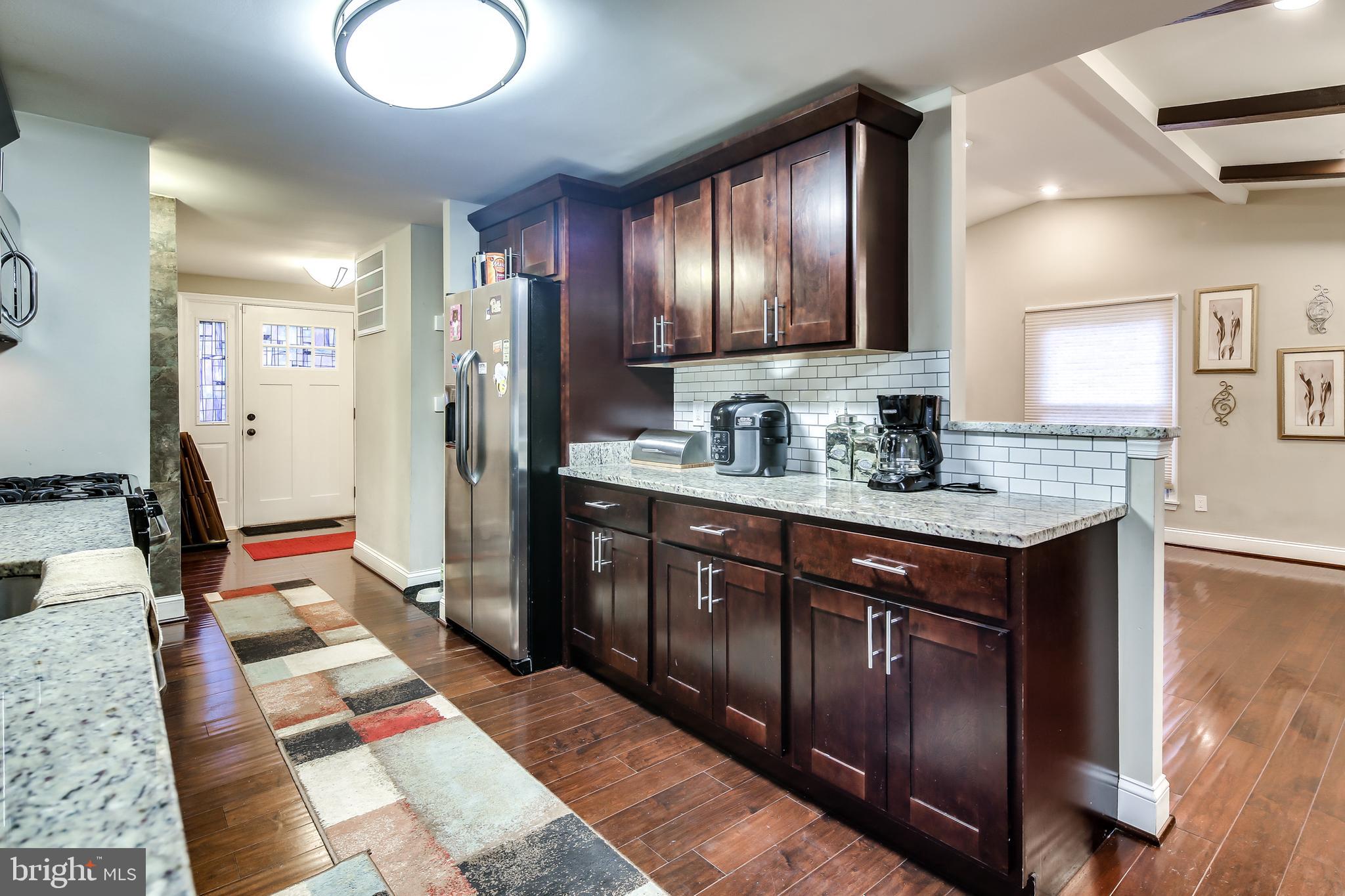 9846 Branchleigh Road Randallstown, MD 21133 - Photo 11 of 32 Gourmet Kitchen w/ Tile Backsplash