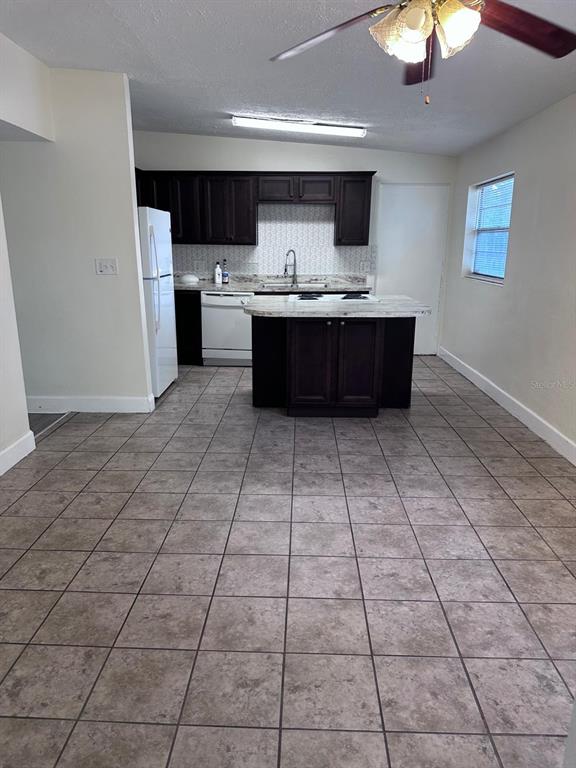 3412 Oranole Road Orlando, FL 32810 - Photo 6 of 19 Gallery Image 6
