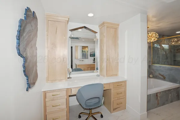 $565,000 | 2610 South Travis Street, Amarillo, TX 79109