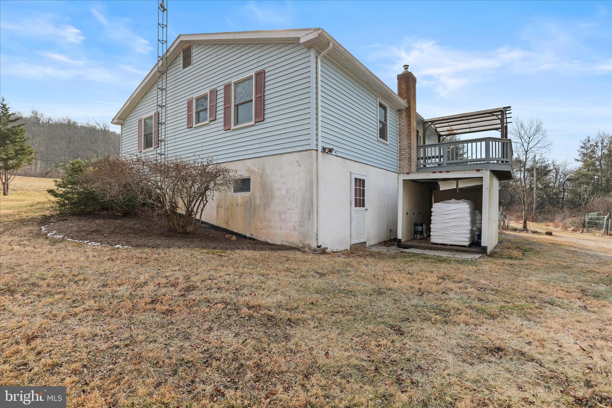 24744 Raven Rock Road Smithsburg, MD 21783 - Photo 46 of 49 a house with a outdoor space