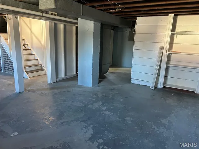 $130,000 | 1210 3rd Avenue, Belleville, IL 62220