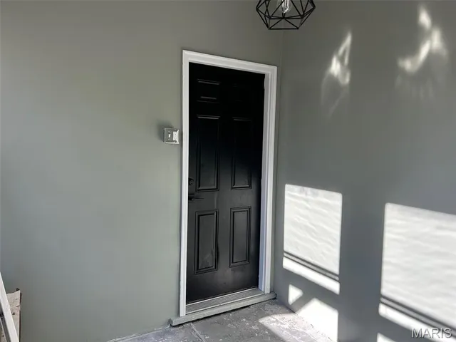 $130,000 | 1210 3rd Avenue, Belleville, IL 62220