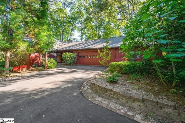 $690,000 | 505 Long Reach Drive, Salem, SC 29676