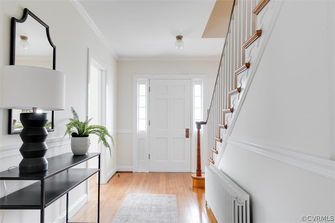 4801 Coleman Road Richmond, VA 23230 - Photo 12 of 42 This is a grand foyer with excellent natural light.