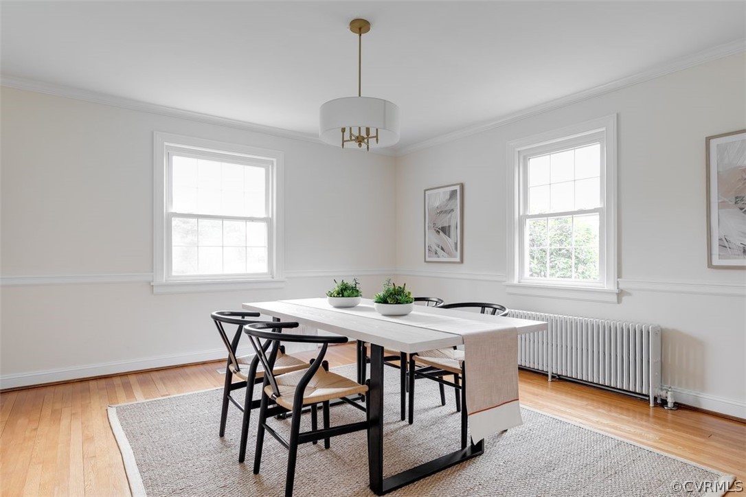4801 Coleman Road Richmond, VA 23230 - Photo 16 of 42 The spacious dining room is a dream for hosting large family dinners.