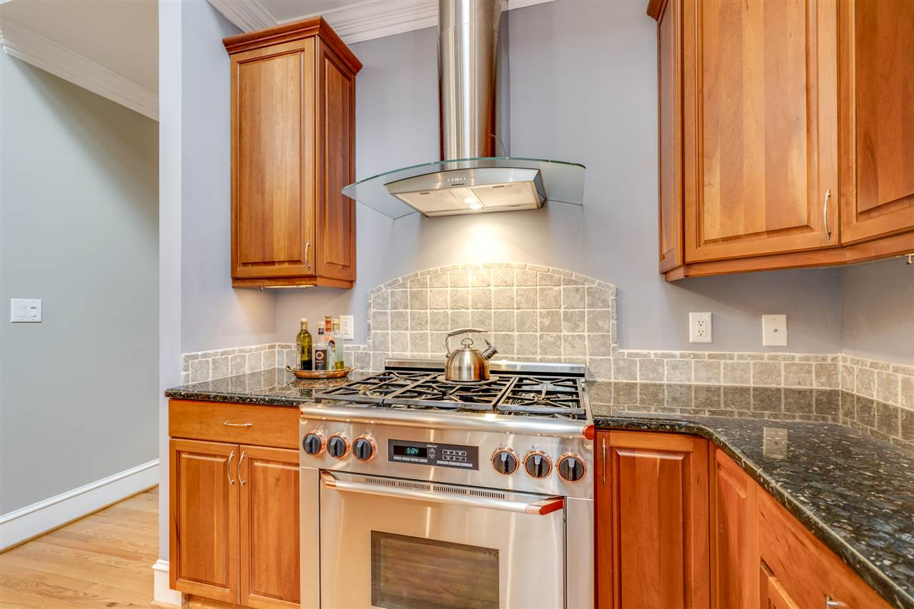 4621 White Chapel Way Raleigh, NC 27615 - Photo 9 of 30 Photo 9