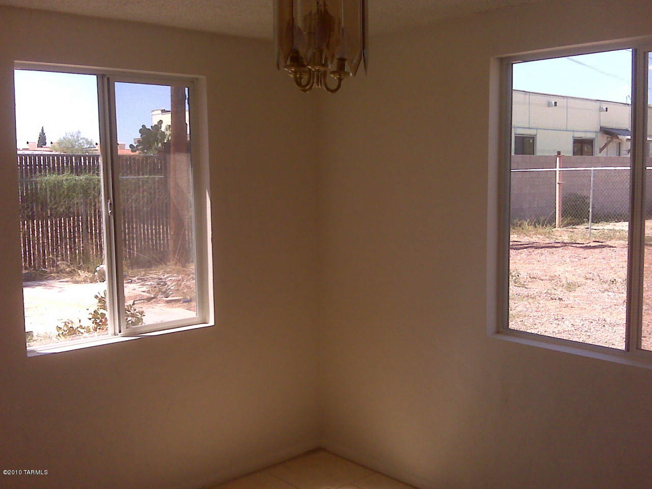 211 West Pastime Road Tucson, AZ 85705 - Photo 4 of 8