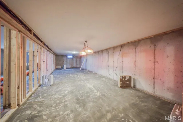 $384,900 | 117 State Rte C, Doolittle, MO 65401