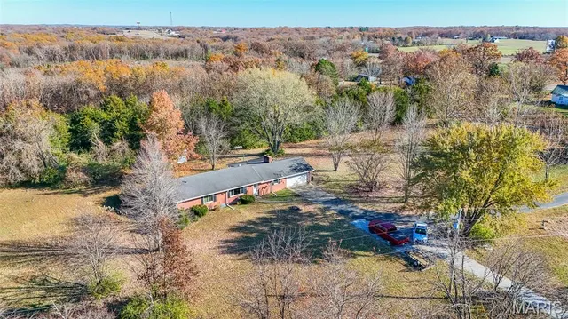 $384,900 | 117 State Rte C, Doolittle, MO 65401