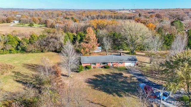 $384,900 | 117 State Rte C, Doolittle, MO 65401