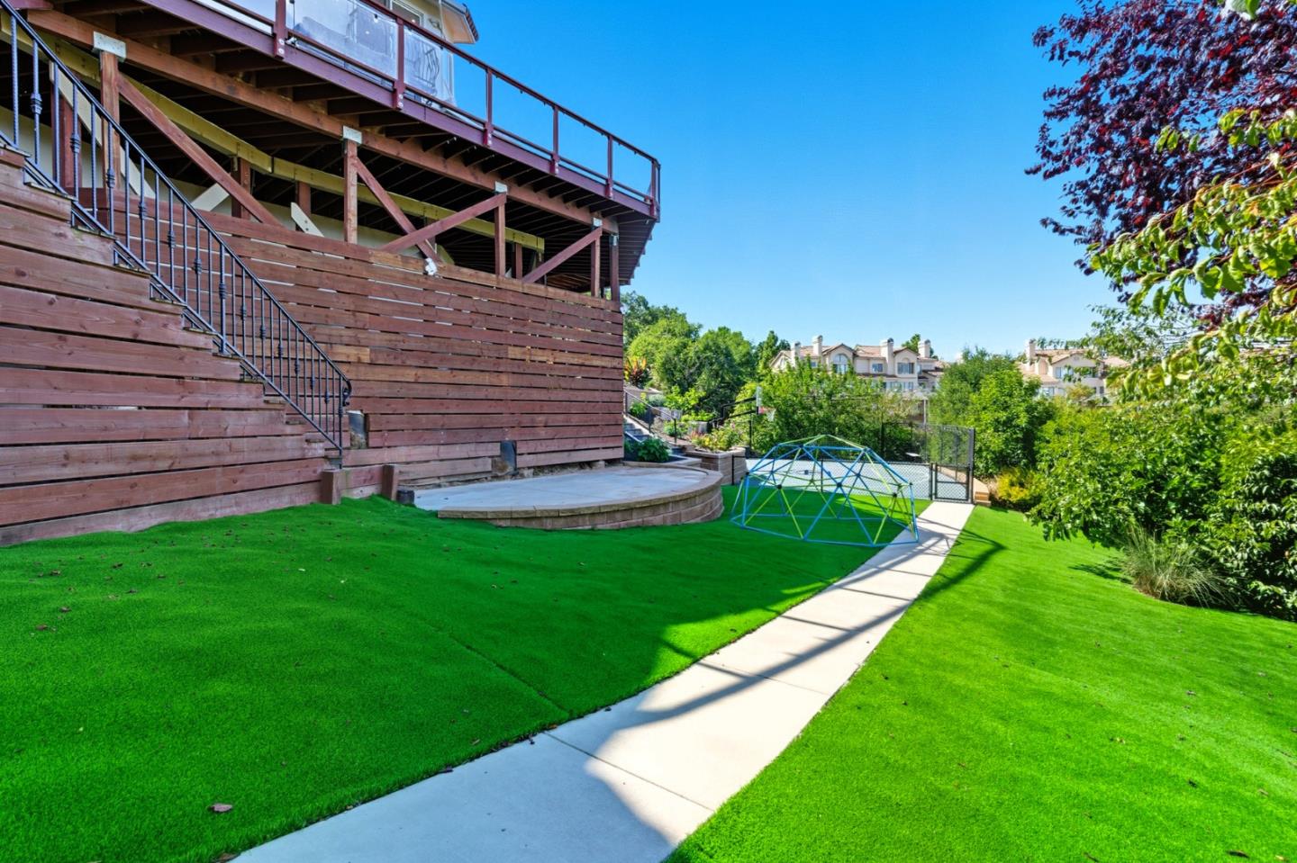 1 Lewis Ranch Road San Carlos, CA 94070 - Photo 101 of 111 a view of a backyard with a garden