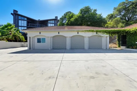 $6,550,000 | 1 Lewis Ranch Road, San Carlos, CA 94070