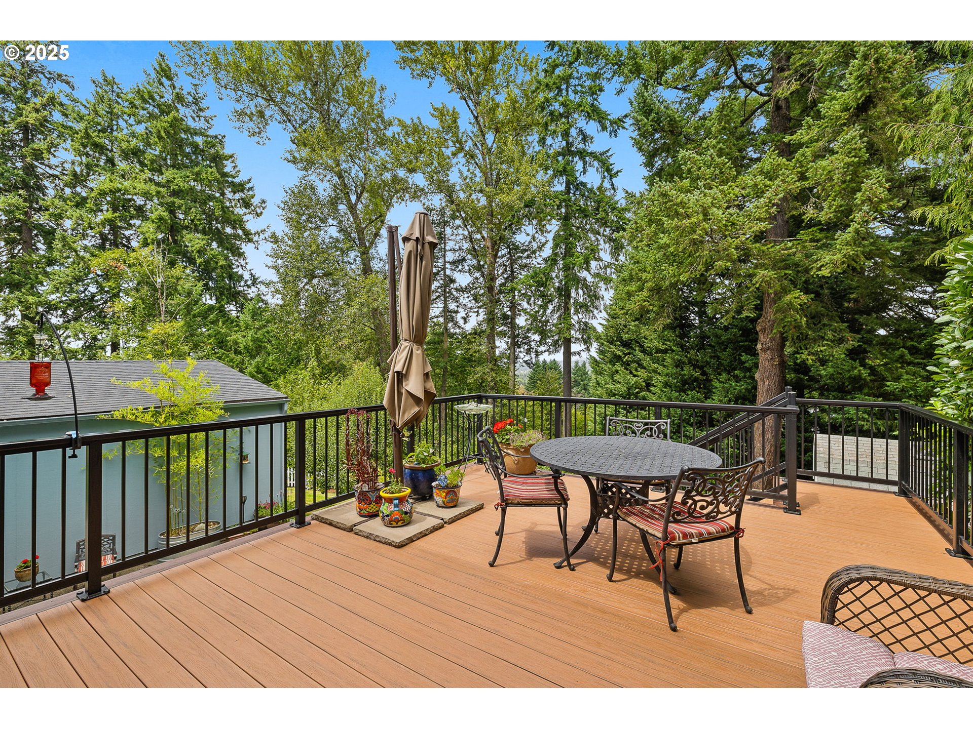 5959 Southwest Brugger Street Portland, OR 97219 - Photo 11 of 40 Deck