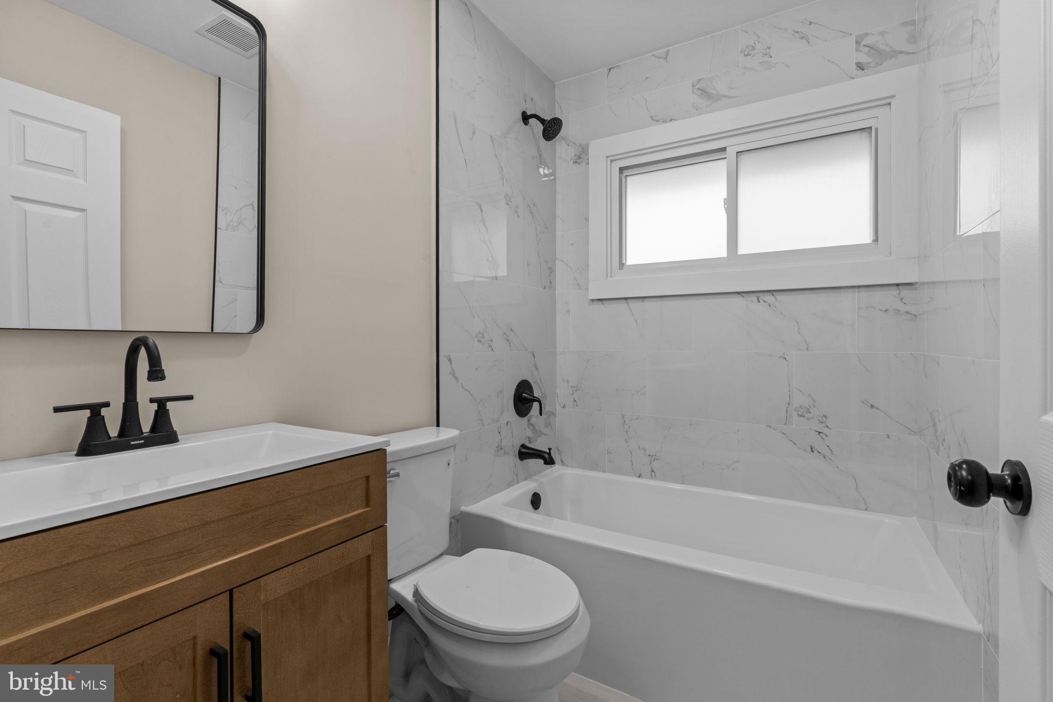 64 Vividleaf Lane Levittown, PA 19054 - Photo 25 of 44