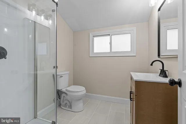 $542,500 | 64 Vividleaf Lane, Levittown, PA 19054