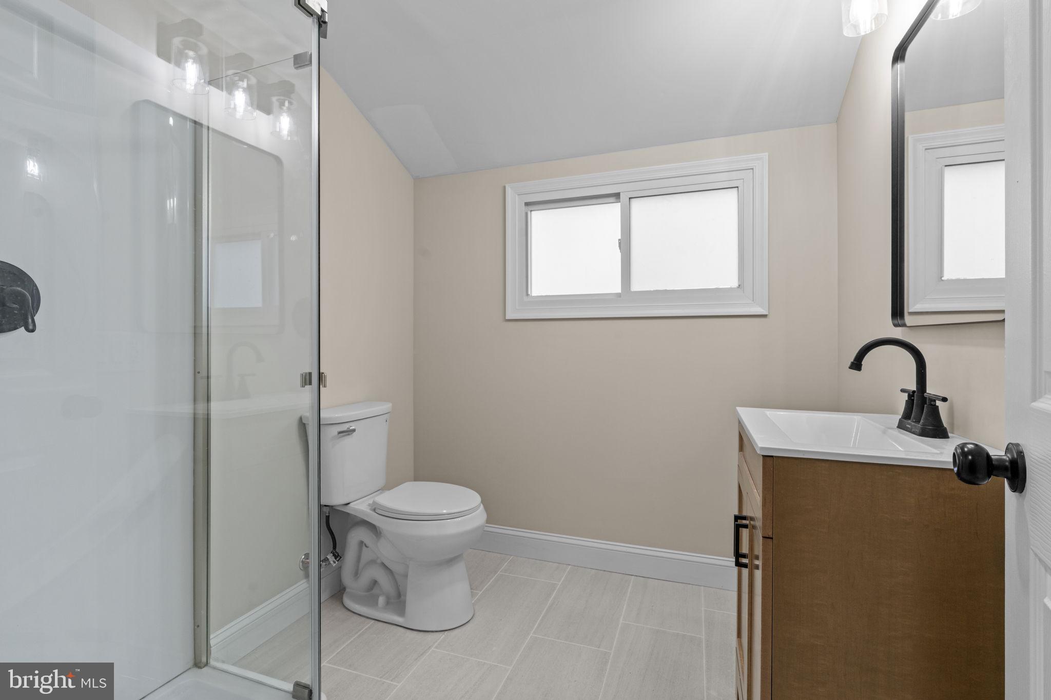 64 Vividleaf Lane Levittown, PA 19054 - Photo 27 of 44