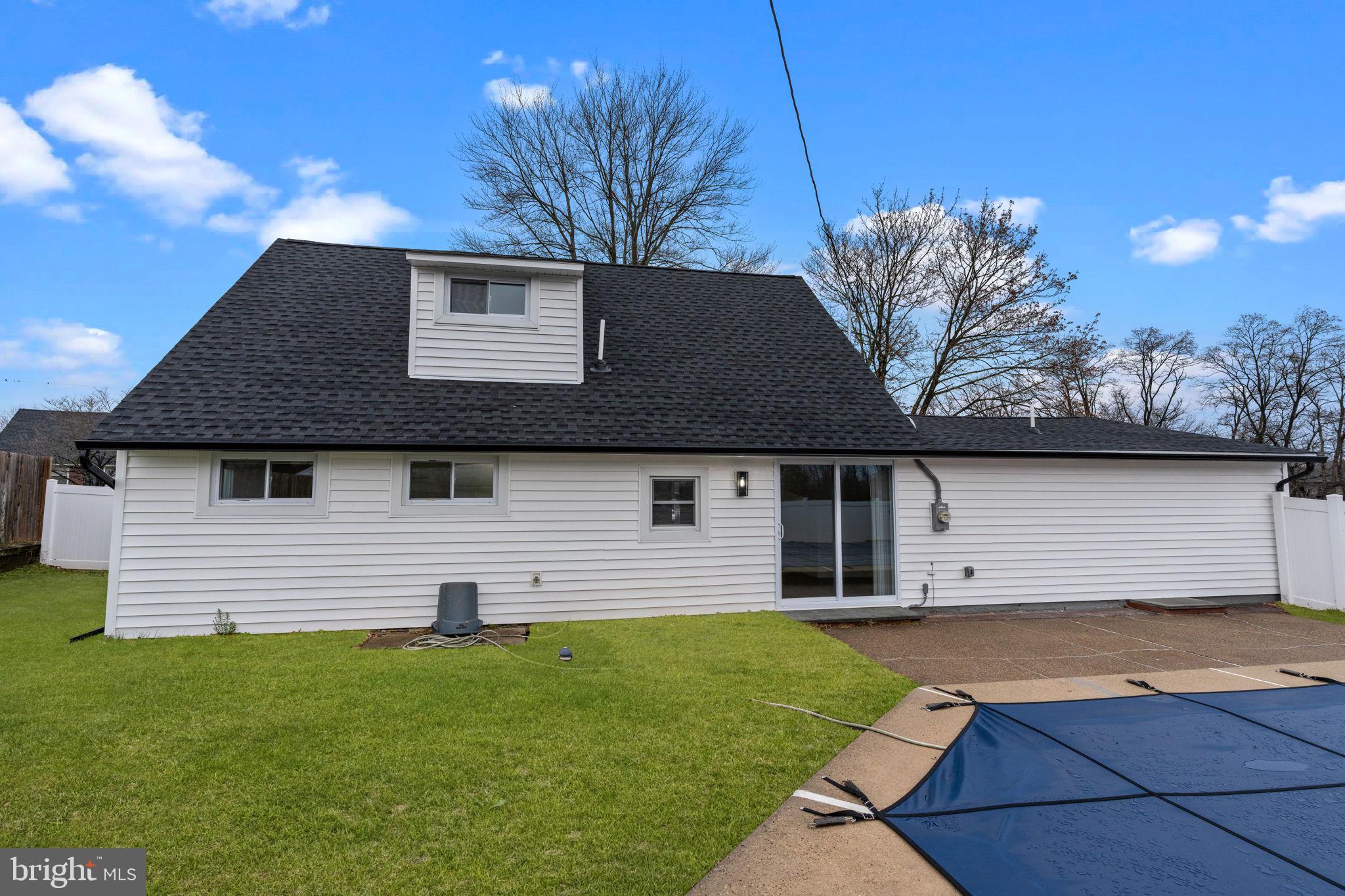 64 Vividleaf Lane Levittown, PA 19054 - Photo 35 of 44