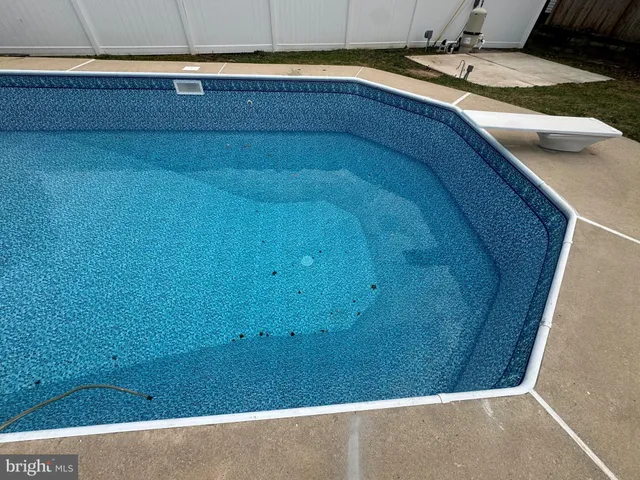 $542,500 | 64 Vividleaf Lane, Levittown, PA 19054