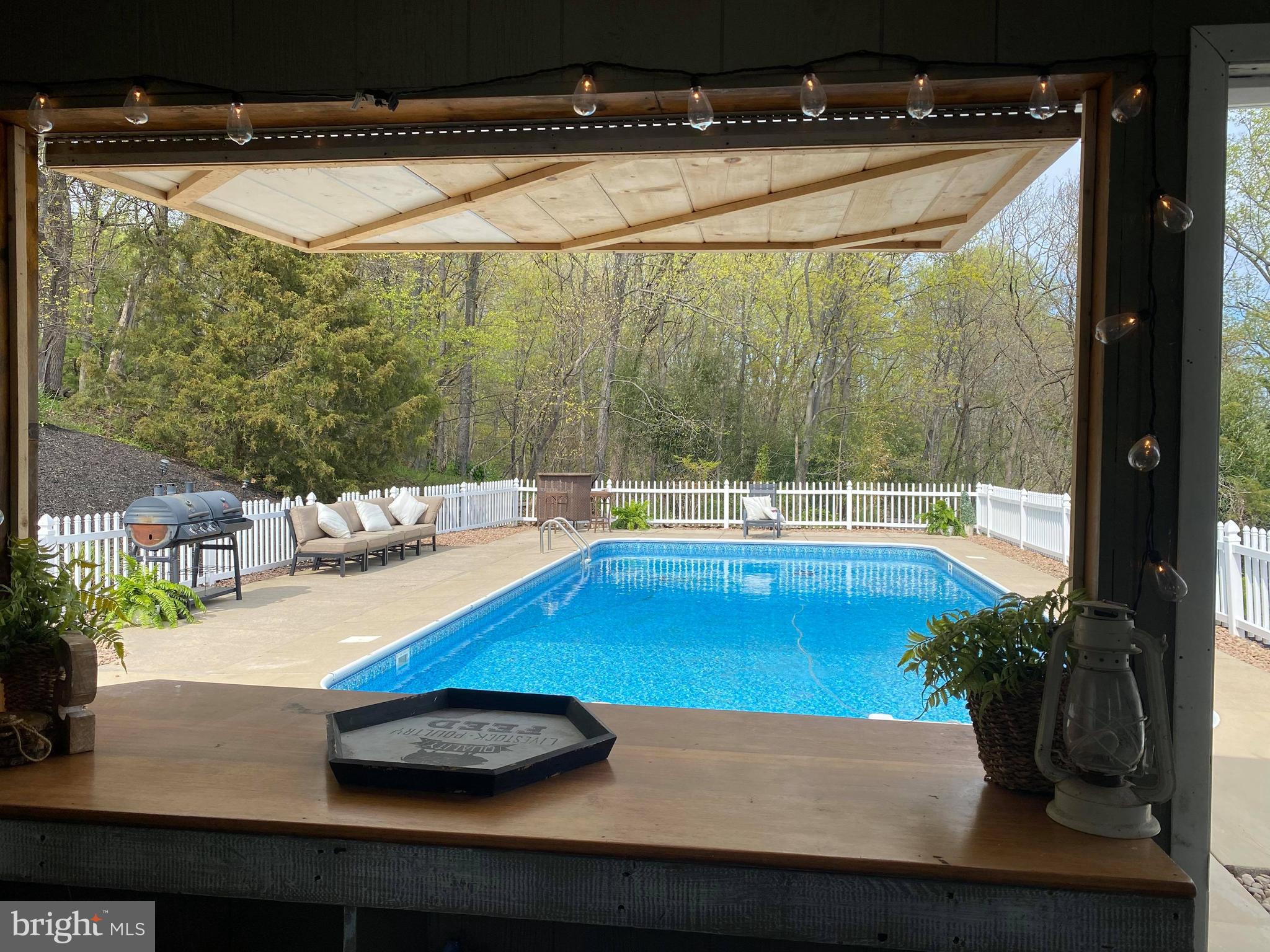 286 Hess Road Quarryville, PA 17566 - Photo 58 of 60 Bar Area Attached to the Pool House