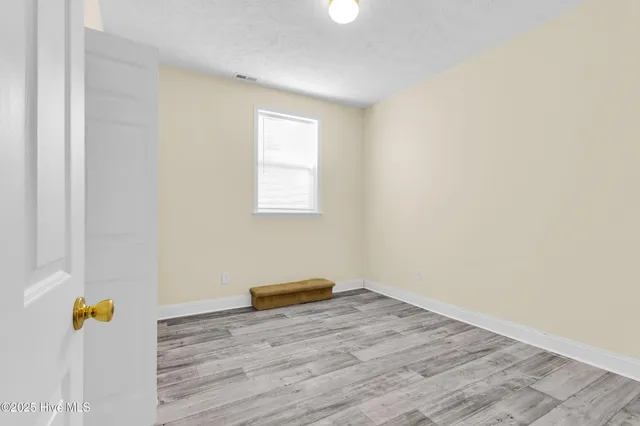 $1,500 | 504 Sea Knight Lane, Havelock, NC 28532