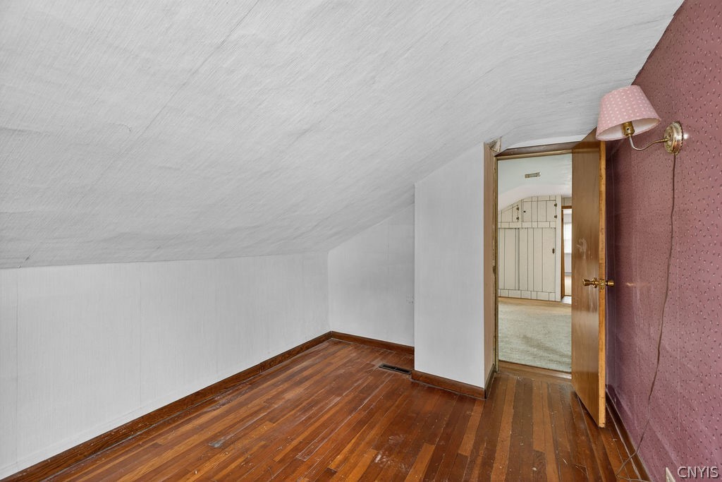 153 West Seneca Street Manlius, NY 13104 - Photo 24 of 38