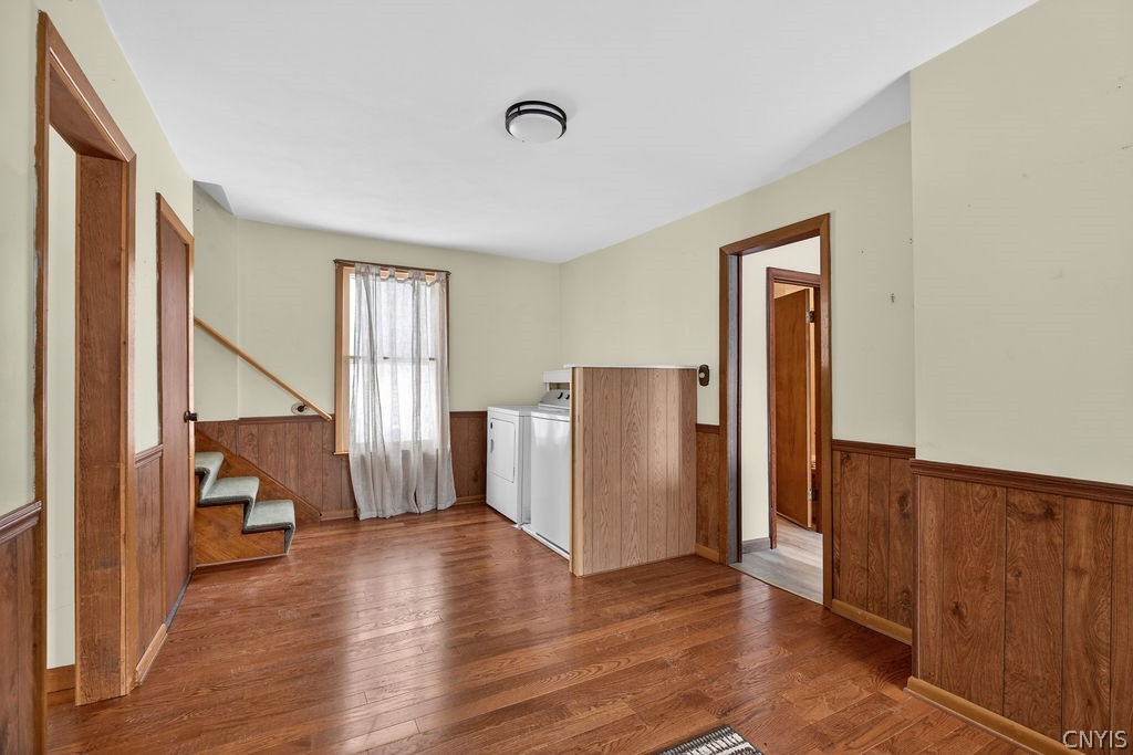 153 West Seneca Street Manlius, NY 13104 - Photo 3 of 38