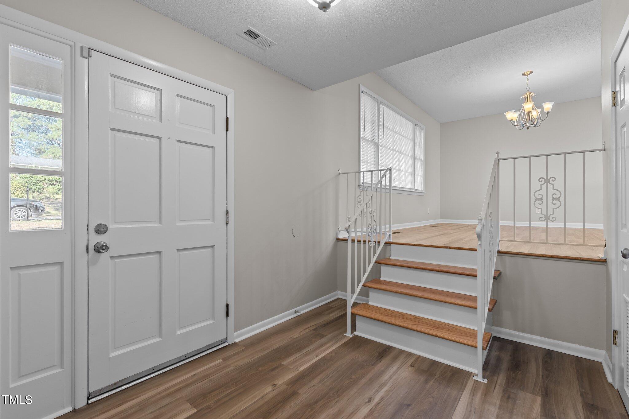 520 Alleghany Road Fayetteville, NC 28304 - Photo 6 of 41 4-web-or-mls-707A8430