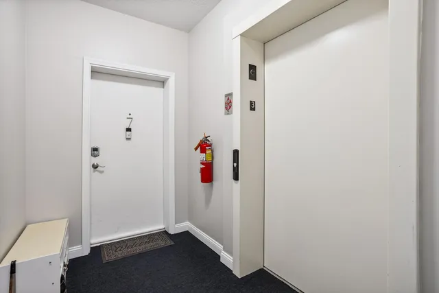 $2,495 | 1829 Park Avenue, Unit 7X, Minneapolis, MN 55404