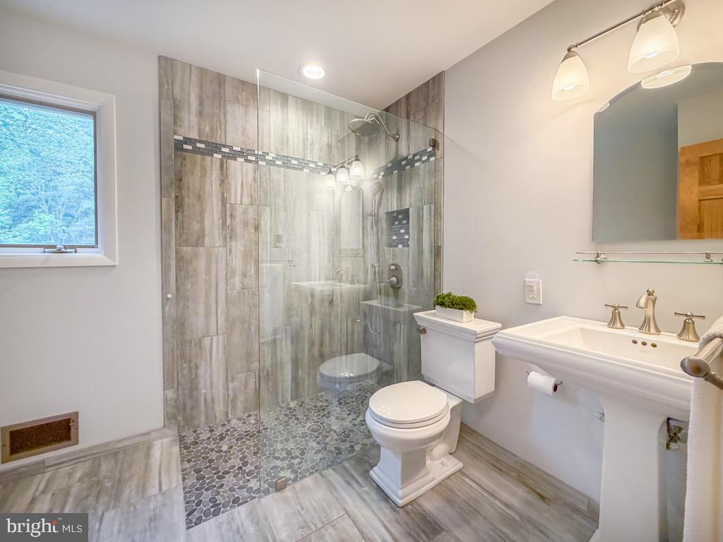 249 Forrest Road Yardley, PA 19067 - Photo 26 of 36 Hall Bathroom