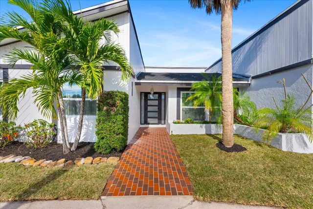 $16,000 | 11647 Anhinga Drive, Wellington, FL 33414