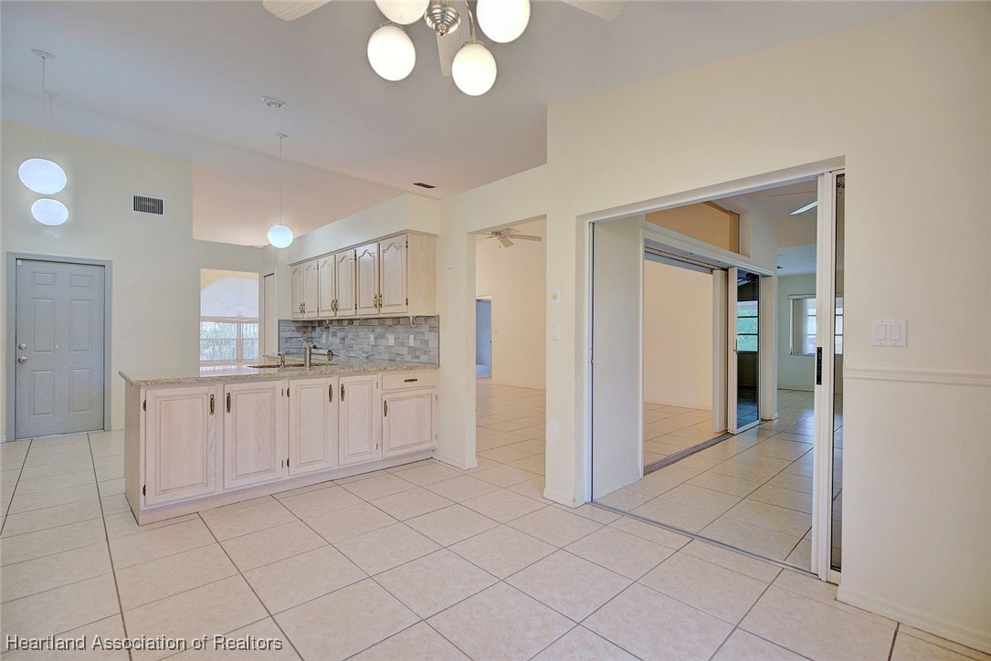 2900 Thunderbird Road Sebring, FL 33872 - Photo 16 of 38 Gallery Image 16