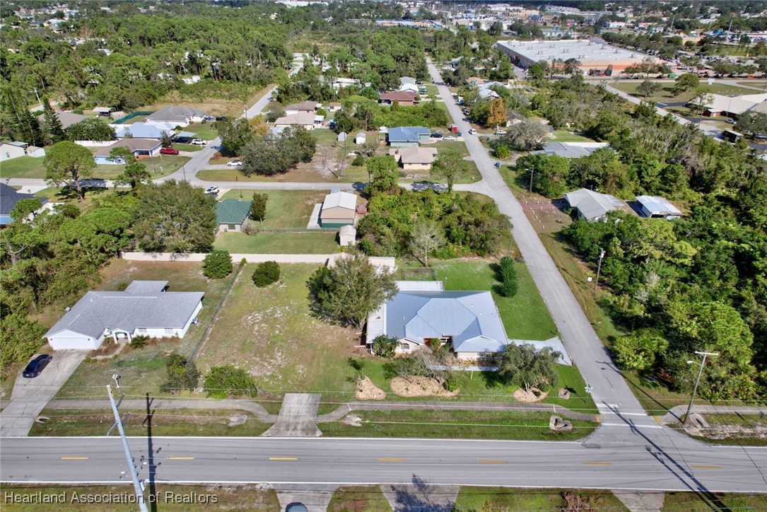2900 Thunderbird Road Sebring, FL 33872 - Photo 34 of 38 Gallery Image 34